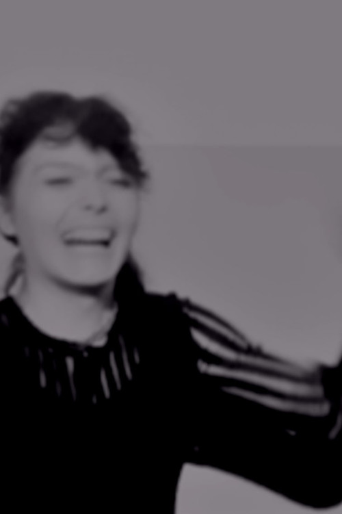 Evelyn Trias profile