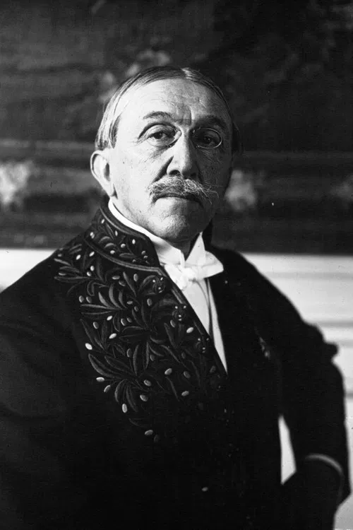 Henri-Robert profile