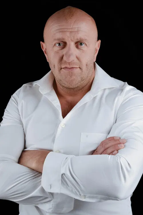 Mariusz Węgłowski profile