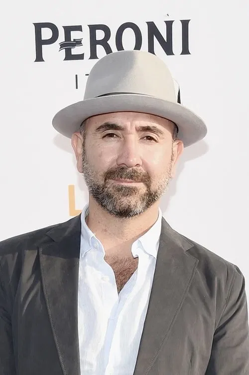 Ricardo de Montreuil profile