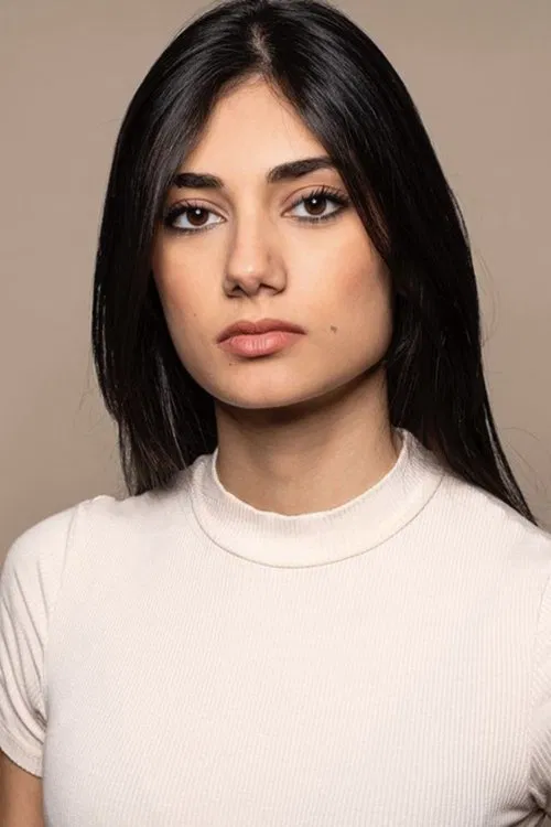 Elisa Ezzedine profile