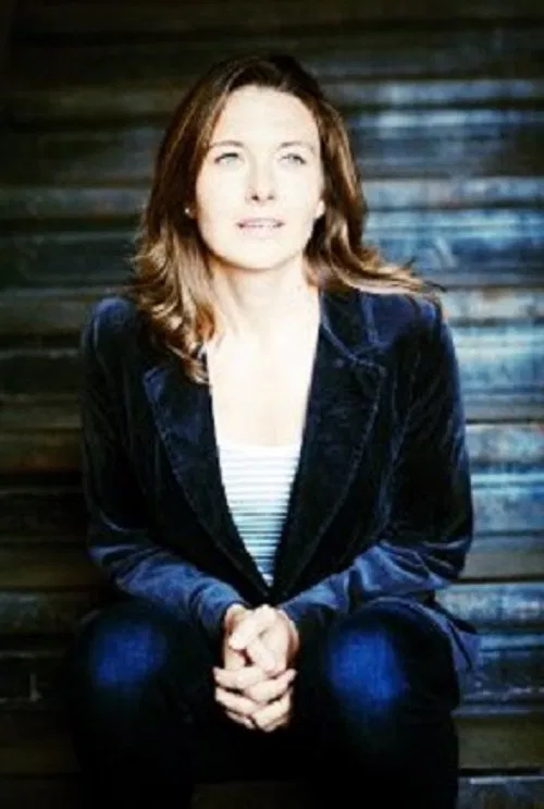 Elly Jaresko profile