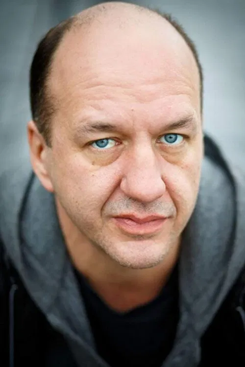 Alex Tondowski profile