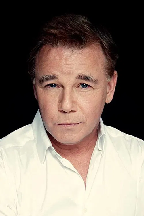 Spencer Garrett profile