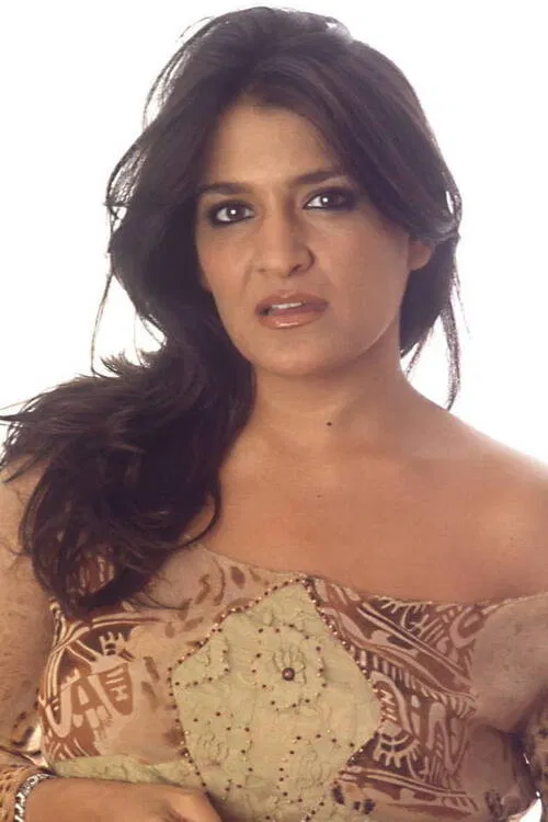 Aída Nízar profile