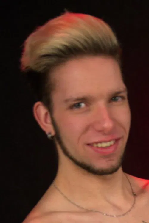 Tayseun Eros profile