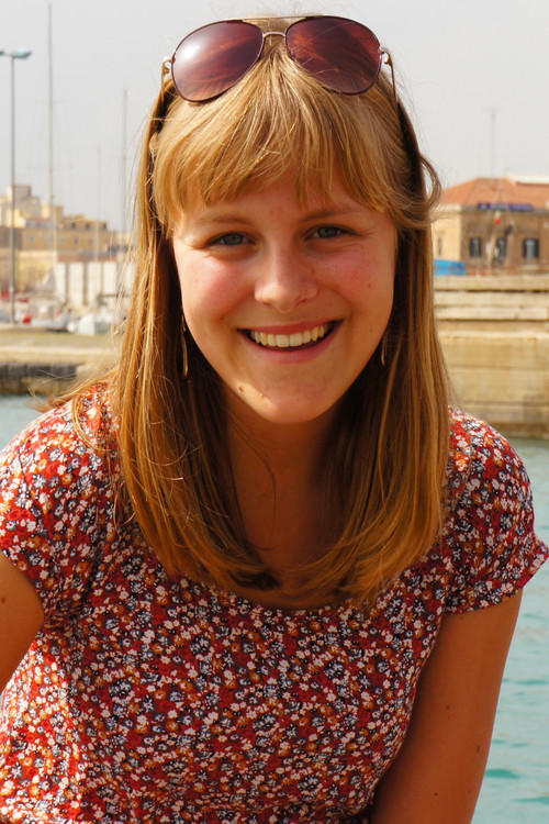 Laurien Poelemans profile