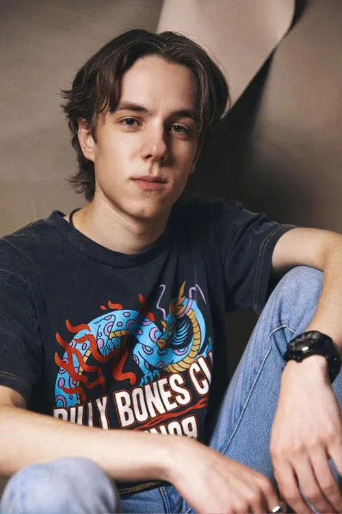 Sebastian Poole profile