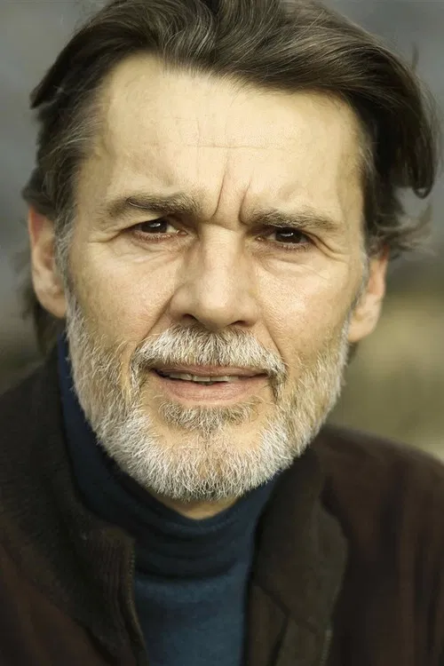 Laurent Le Doyen profile