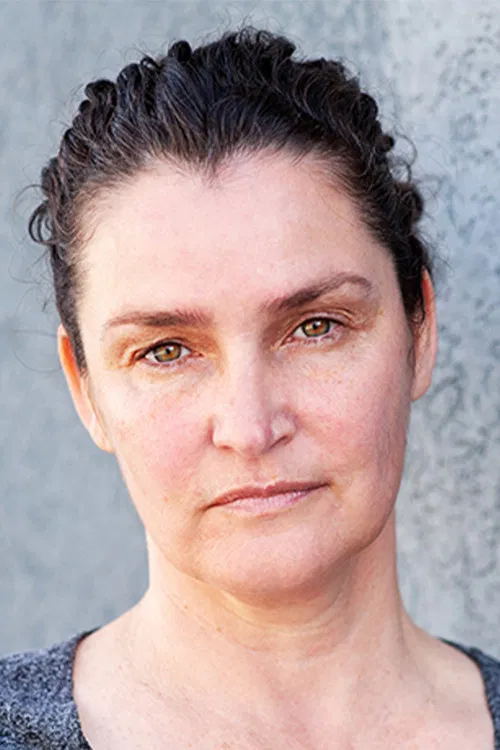 Nina Deasley profile