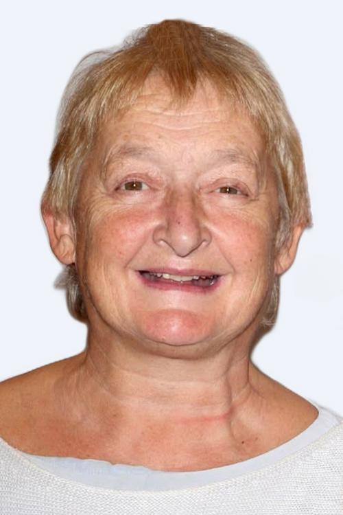 Janine Duvitski profile