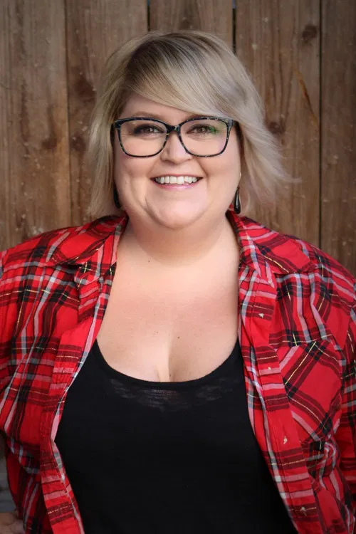 Robin Thorsen profile