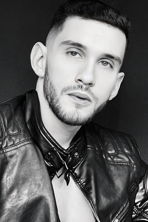 Daniel Ávila profile