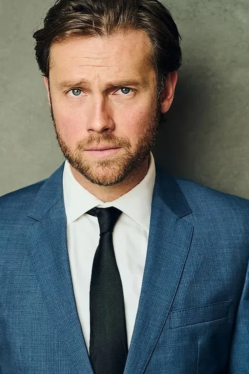 Schoen Hodges profile