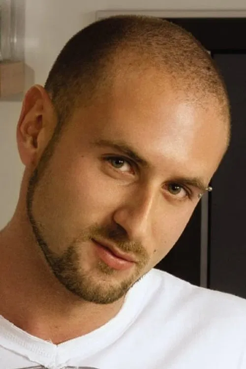 Thomas Achaval profile