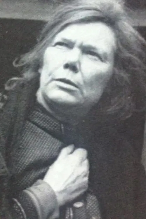 Una Brandon-Jones profile