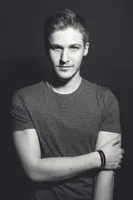 Toni Vesdream profile