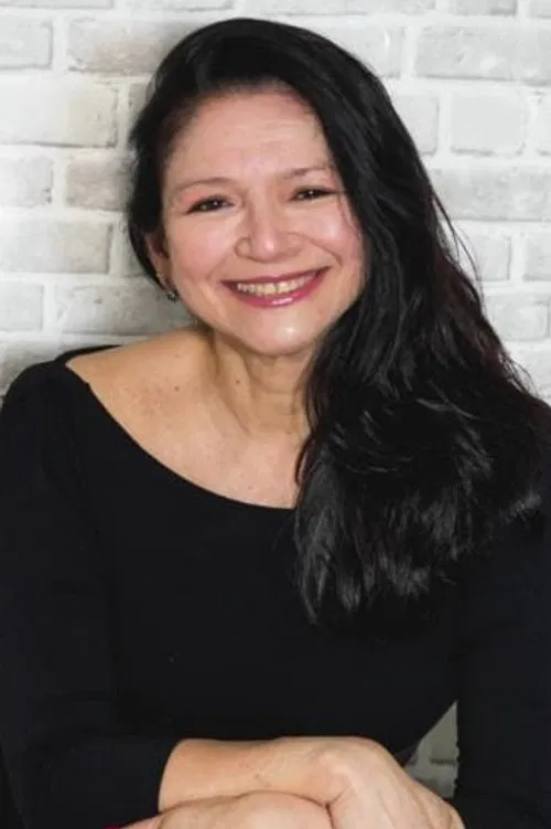 Cynara Thomaz profile