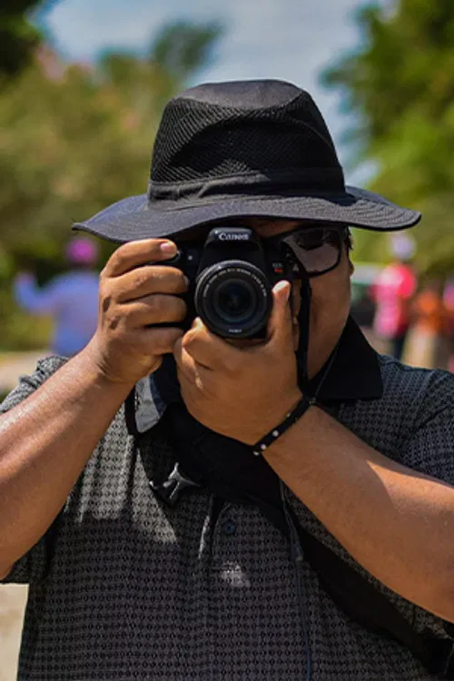 Víctor Regalado profile