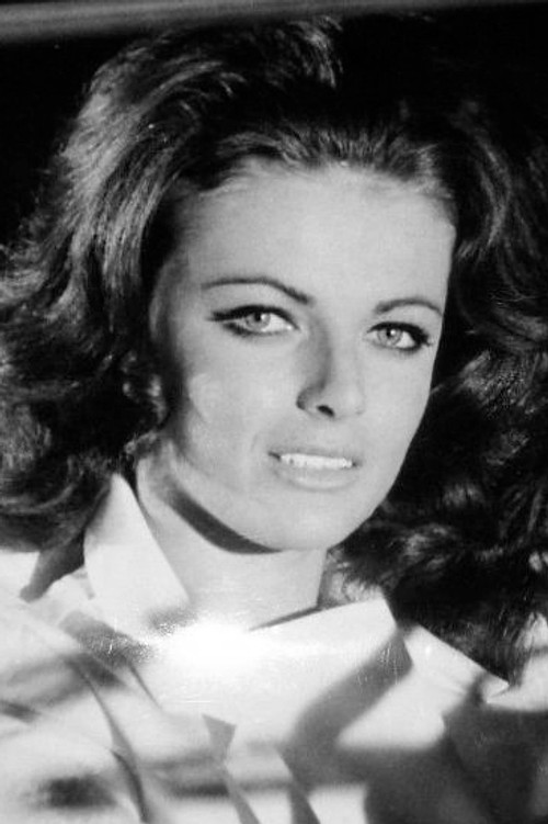 Helena Ronee profile