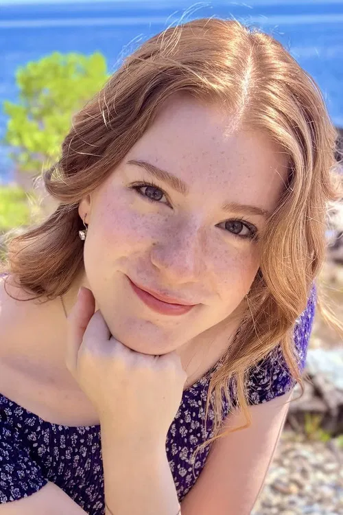 Avery Fecteau profile