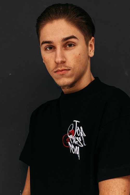 Sem van Dijk profile