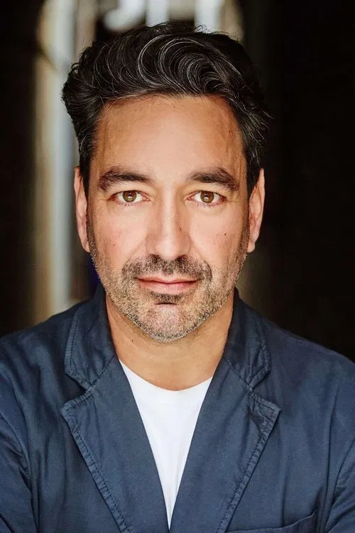 Alex Papps profile