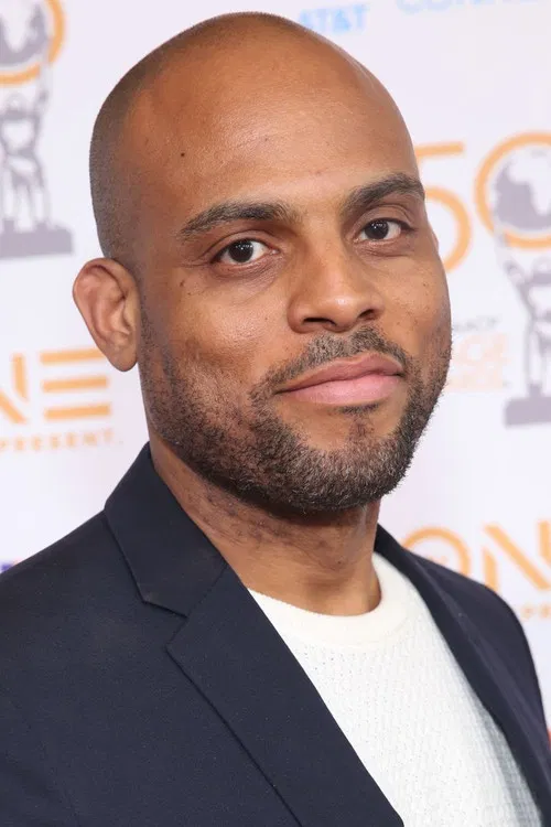 Aric Avelino profile