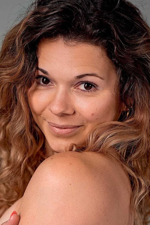 Justine Becattini profile