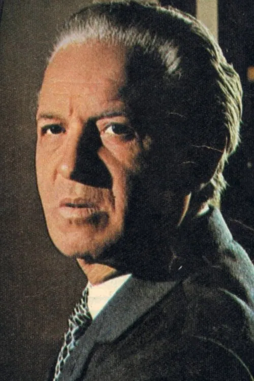 Osvaldo Peccioli profile