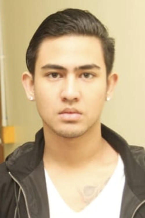 Axel Matthew Thomas profile