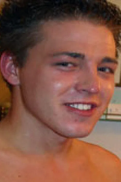 Ethan Stevens profile