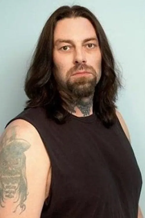 Twan Holliday profile