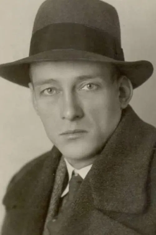 Maks Furijan profile