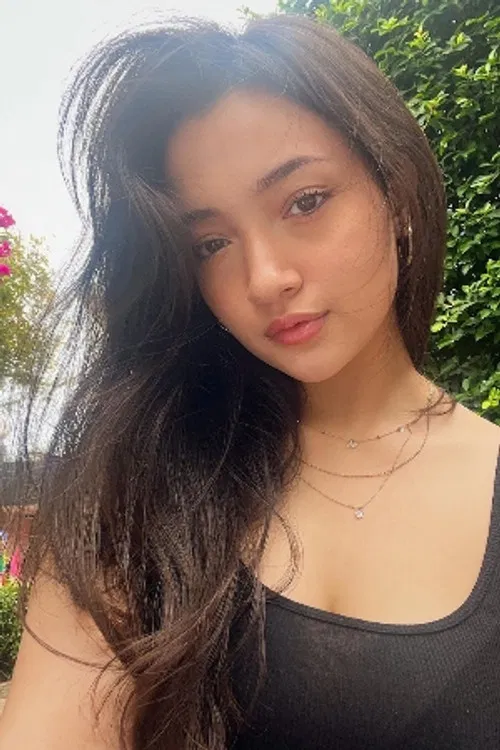 Megan Domani profile