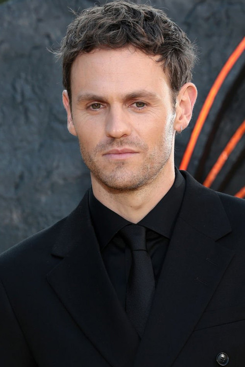 Charlie Vickers profile