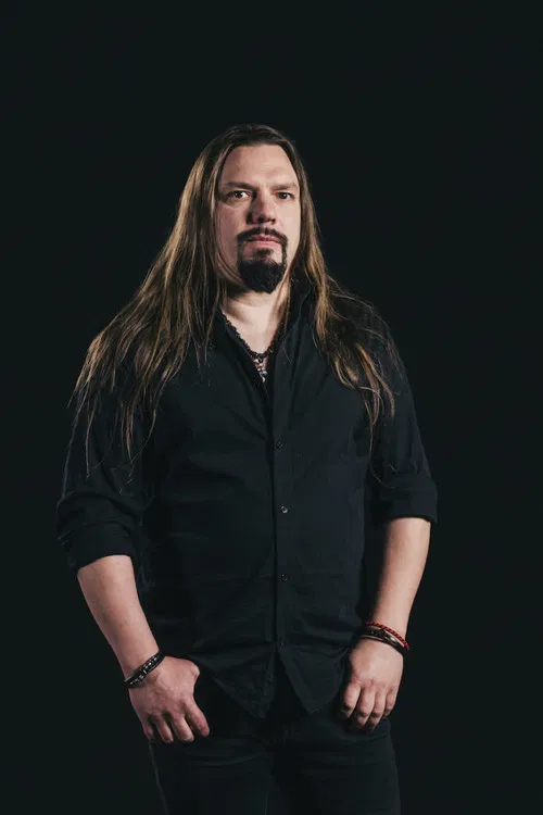 Elias Viljanen profile