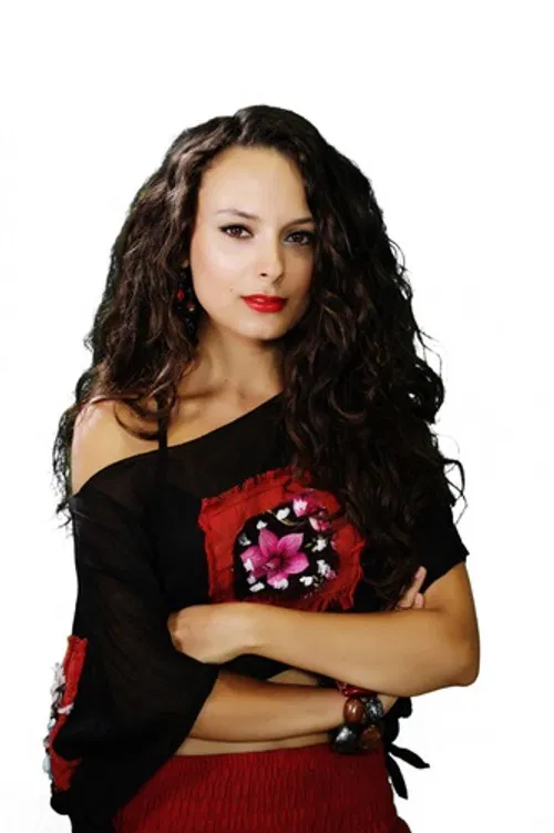 Başak Akbay profile