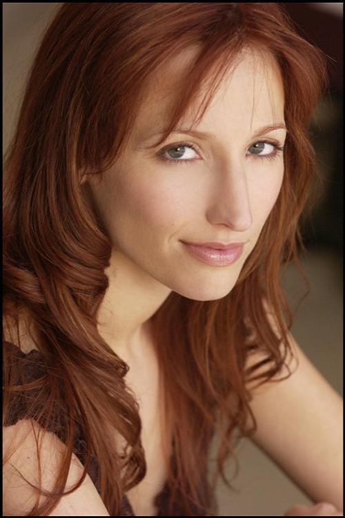 Jennifer Elizabeth profile