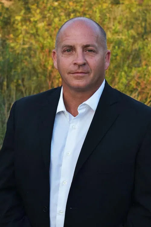 Ritchie Greer profile