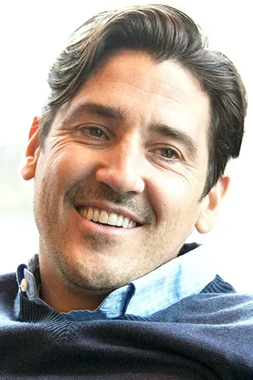 Jonathan Knight profile