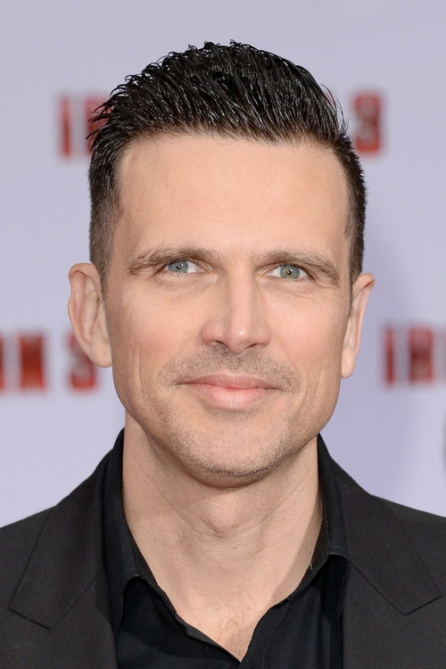 Ashley Hamilton profile