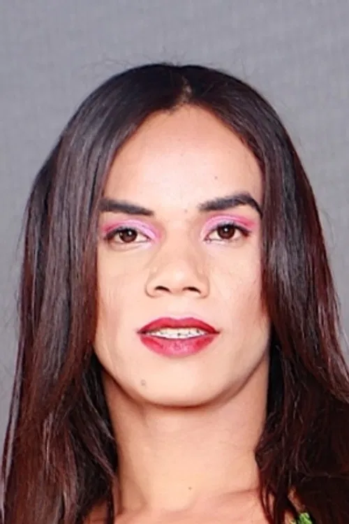 Lorena Lopes profile