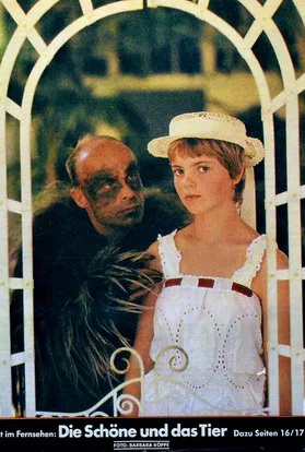 Die Schöne und das Tier poster