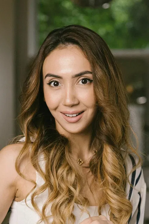 Madina Ospanova profile