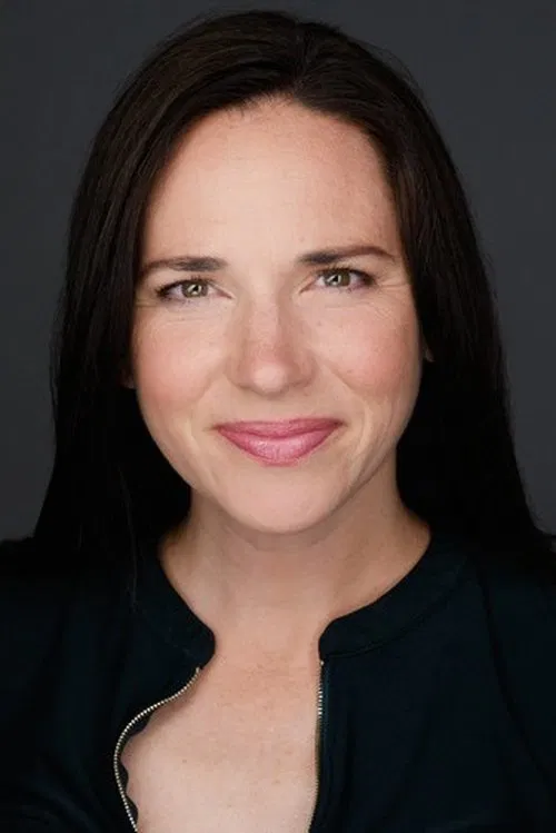 Erin Mackinnon profile