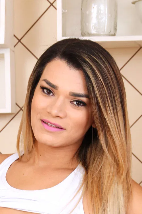 Paulinha Lima profile