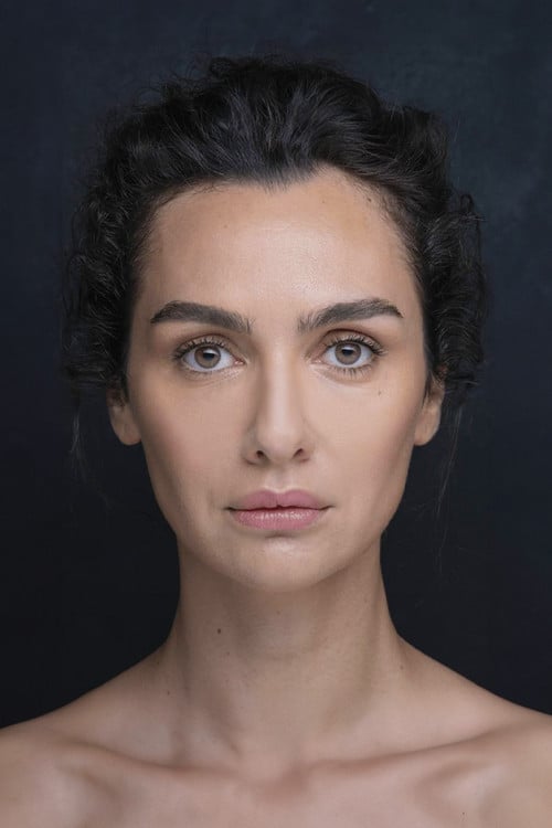 Birce Akalay profile