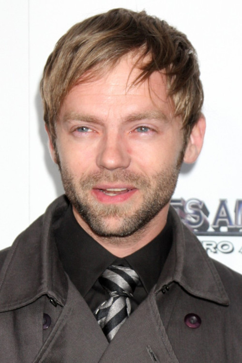 Esteban Powell profile