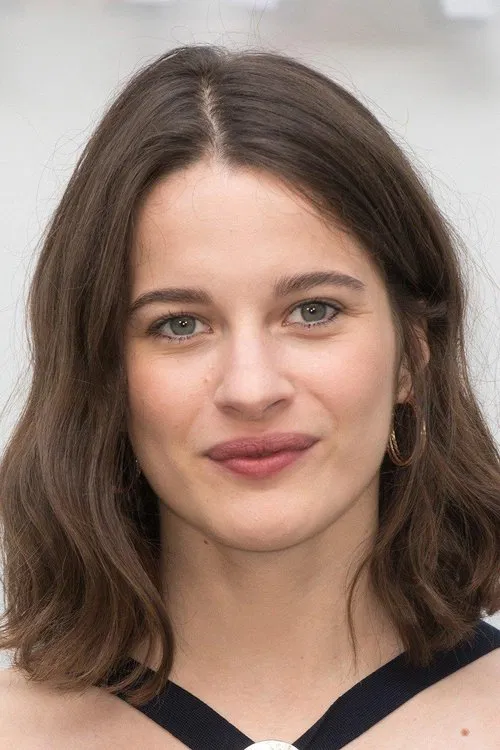 Rebecca Marder profile